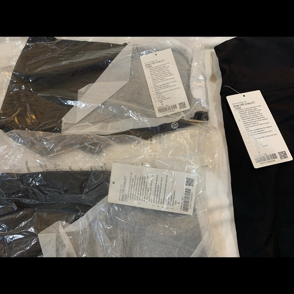 Lululemon Align Crop 21” Cool - Picture 4 of 4